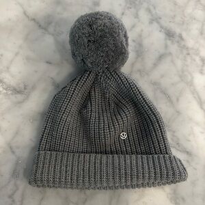 Lululemon Knit Pom-Pom Beanie